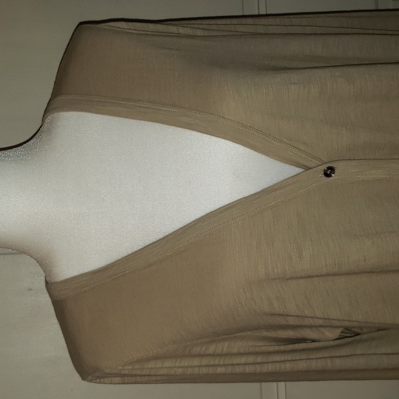 Michael Kors V-Neck Lightweight Cardigan - Picture 2 of 7